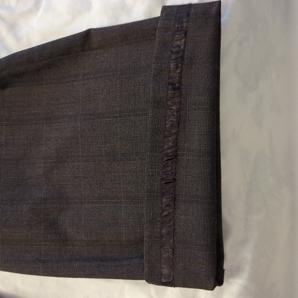 Worthington Pants - Picture 8 of 8